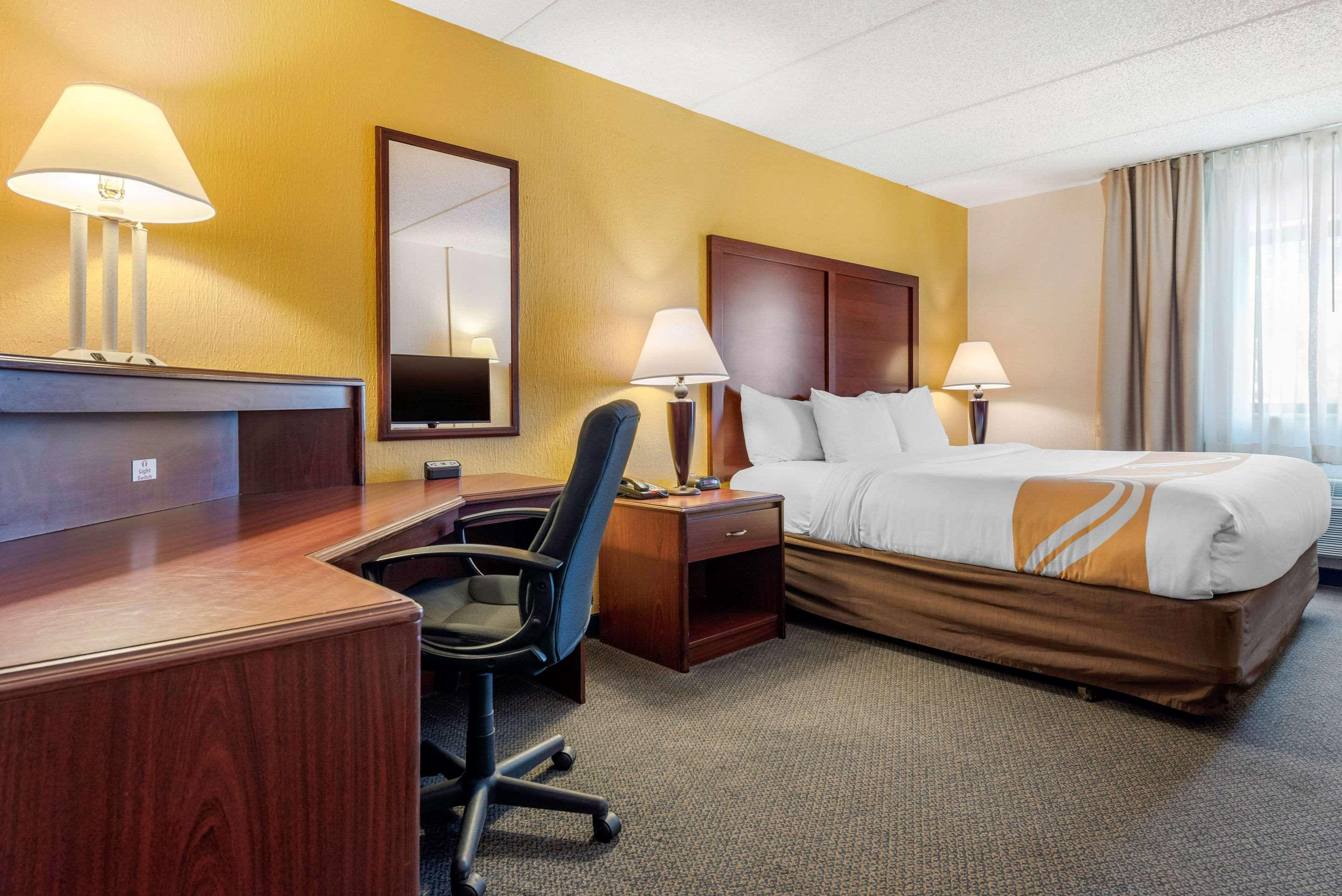 Quality Inn & Suites Zanesville Eksteriør billede
