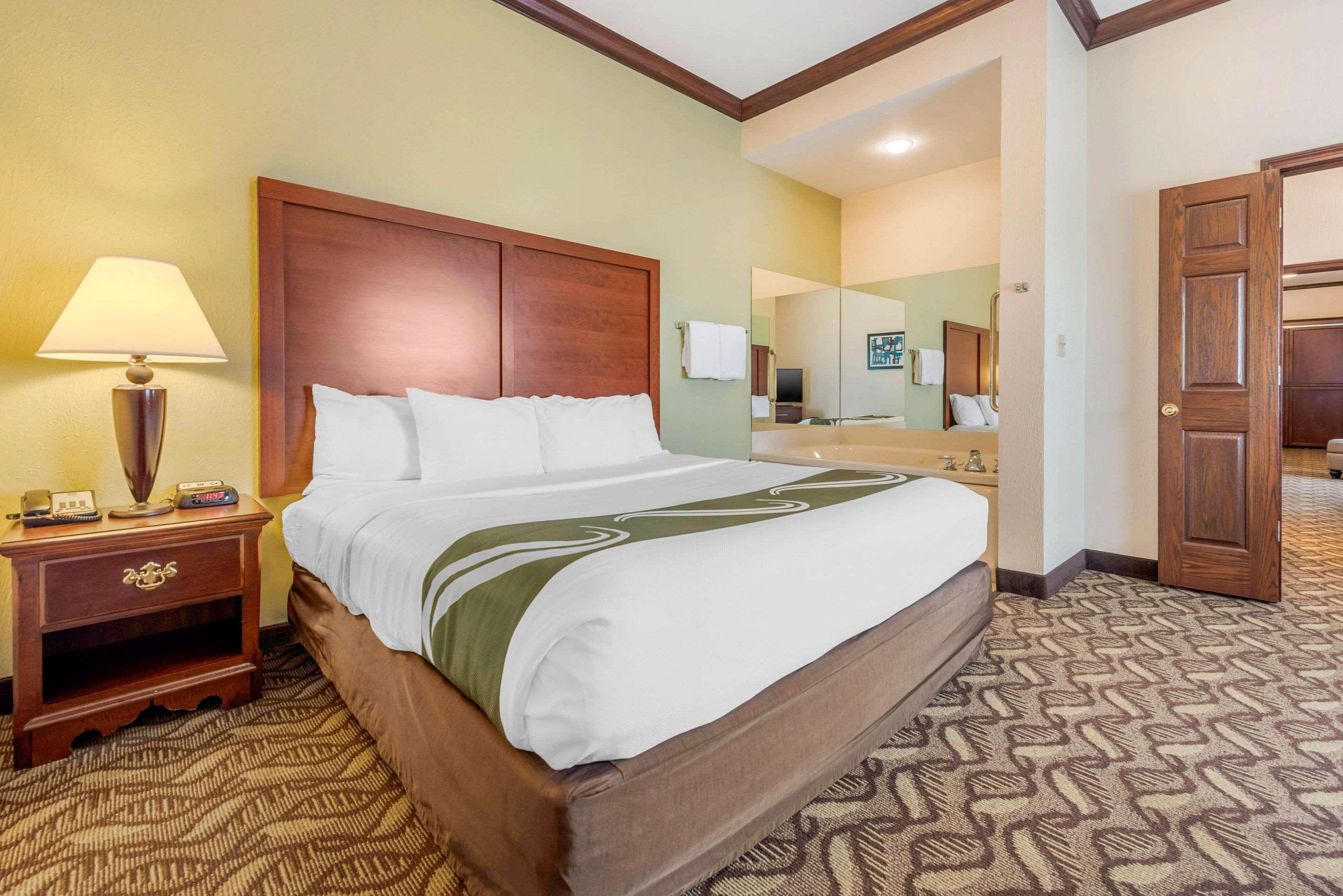 Quality Inn & Suites Zanesville Eksteriør billede