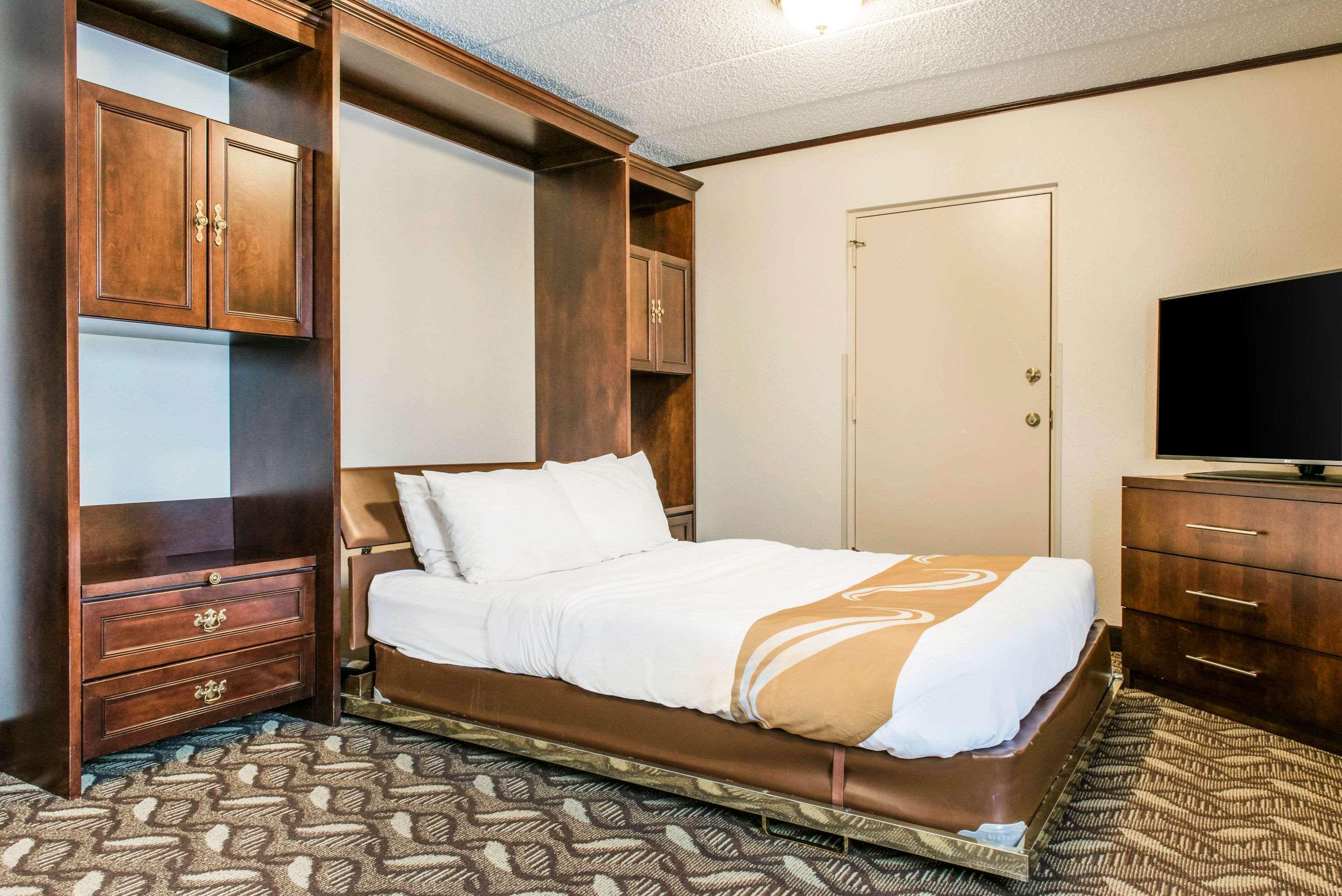 Quality Inn & Suites Zanesville Eksteriør billede