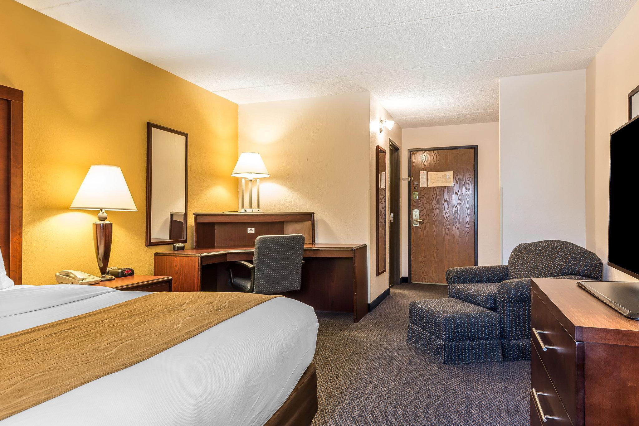 Quality Inn & Suites Zanesville Eksteriør billede