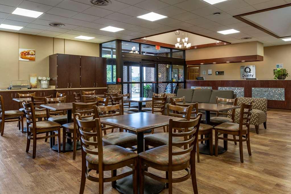 Quality Inn & Suites Zanesville Eksteriør billede
